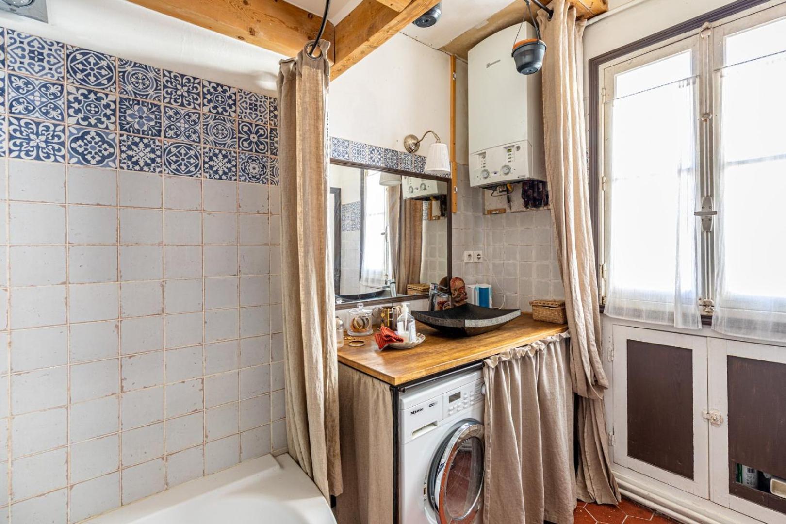 Guestready - Charming Apartment With Mezzanine Paris Eksteriør billede